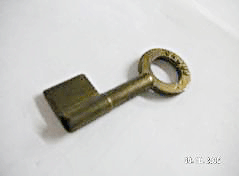 CHUBB集宝掛鎖鑽孔鎖匙